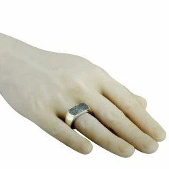 Georg Jensen Smithy Silver Hammered Band Ring - women -Outlets Shop 041dd30630ca4812a33bfa43de053774 1080x