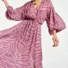 Essentiel Antwerp Beeknees Raglan Maxi Dress in Fresh Lavender - women -Outlets Shop 0da55109009546ababb31a975a111ca3 1080x