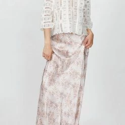 Smythe Scalloped Crochet Top In White - women