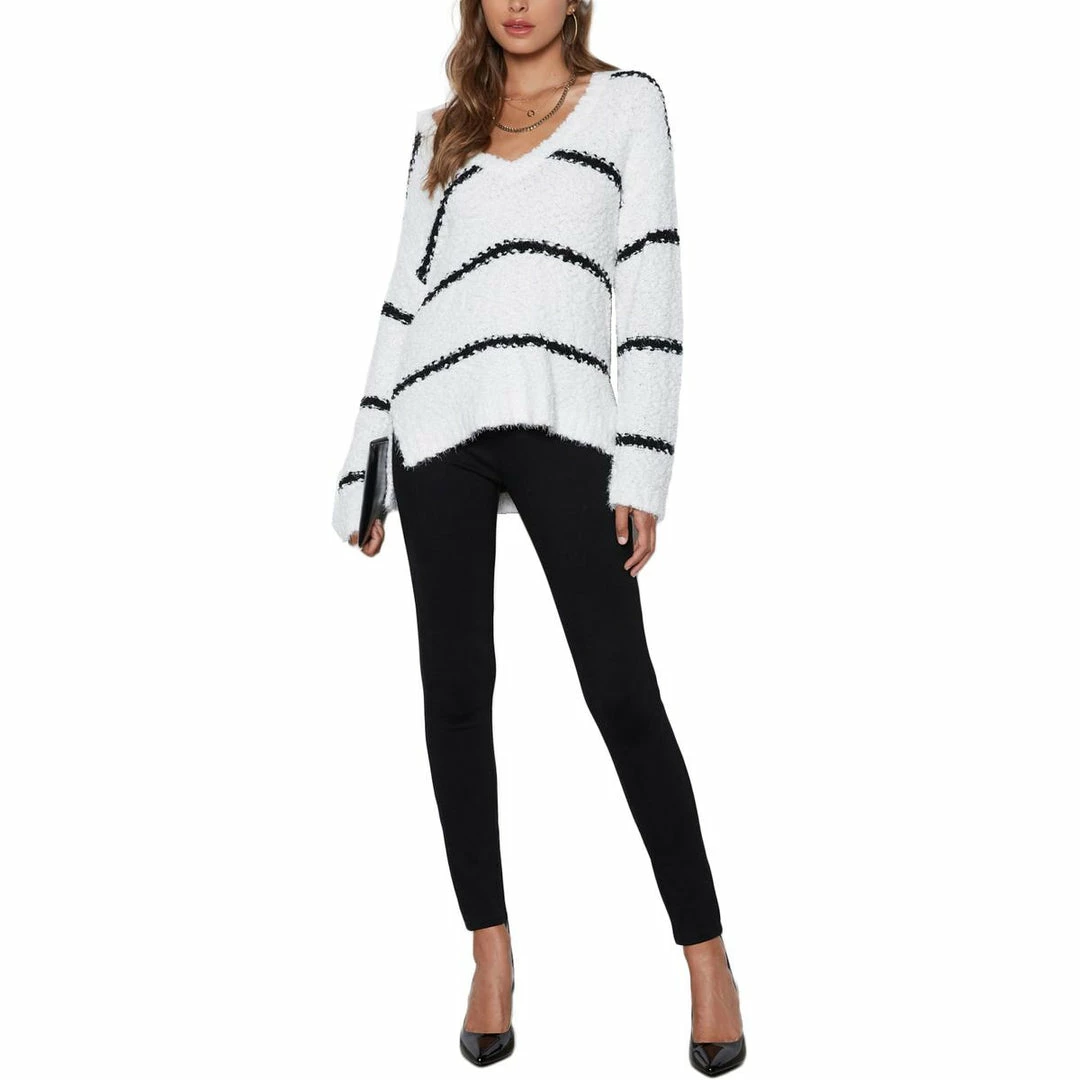 Tart Warner Womens Chunky Oversized V-Neck Sweater 4 Tart Warner Womens Chunky Oversized V-Neck Sweater - Image 2