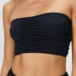 Beth Richards Solid Delrey Bikini Top In Black - women