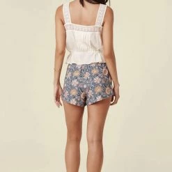 Spell Mossy Shorts in Evening - women -Outlets Shop 6090ad49c7994bdf83c82c85b07684c6 889aa784 645c 46de b25b 2c49f0731364 1080x