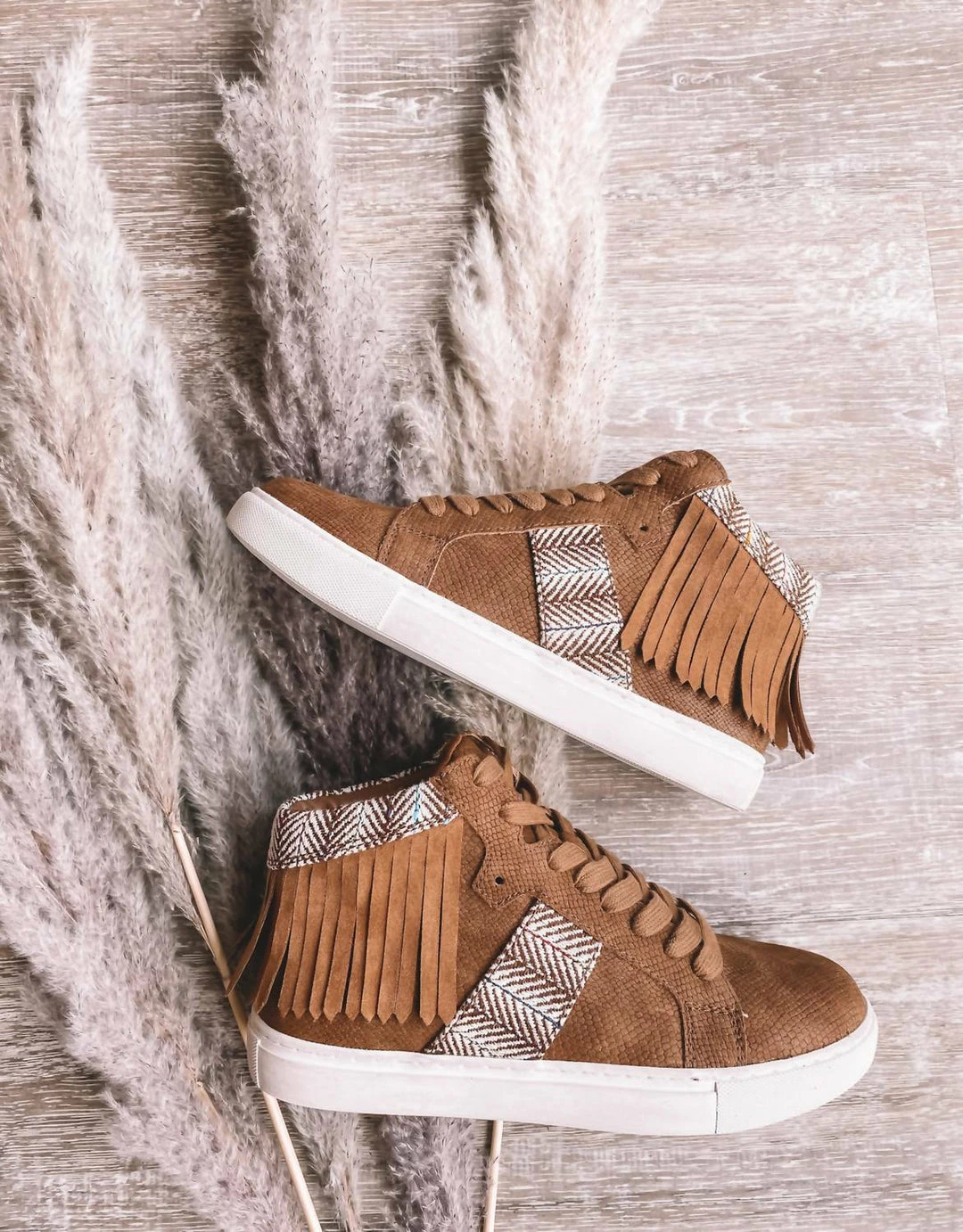 Matisse Slinky Sneaker in Tan - women 4 Matisse Slinky Sneaker in Tan - women - Image 2