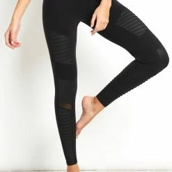 Alo Yoga High Waisted 7/8 Moto Legging in Black - women