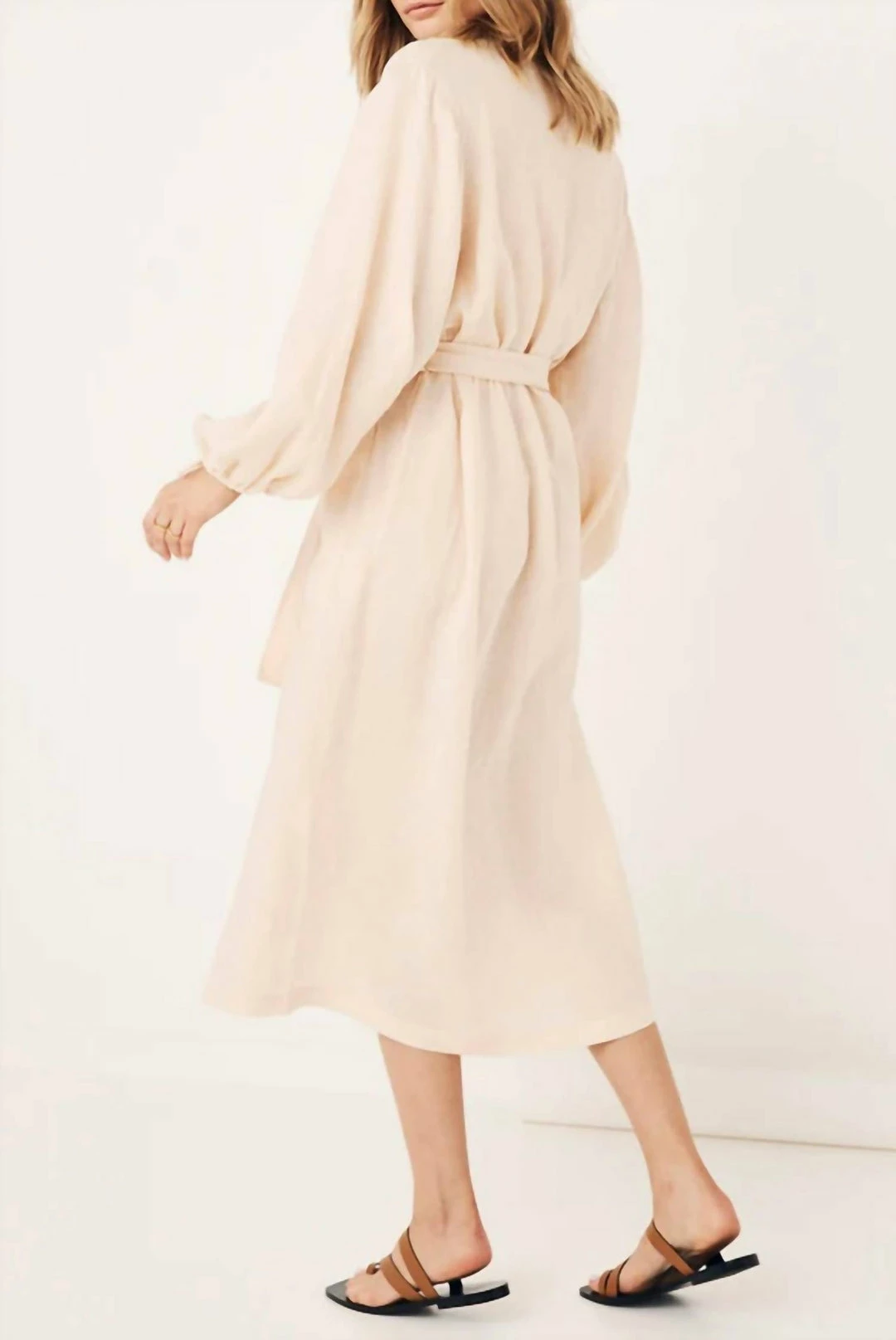 Spell Mae Linen Robe in Meringue - women 5 Spell Mae Linen Robe in Meringue - women - Image 3