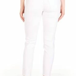 Articles Of Society Carly Mid-Rise Jeans in Pearl White - women -Outlets Shop a66686d800664894802ea7013ffb1b0a fe14983e 19f5 45aa 97dc a87c3b919f50 1080x