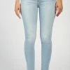 Articles Of Society Suzy Rios Skinny Jeans in Light Wash - women -Outlets Shop ea2edc06acd1452a807ab148e7376e3d 7c5cc6a7 5ff8 4b95 ad4e 5073c712aa9b 1080x
